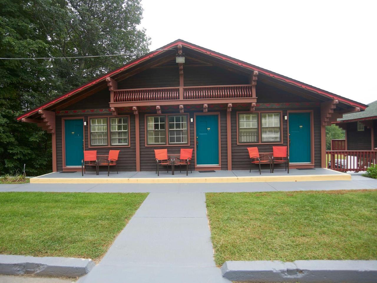 Swiss Chalets Village Inn North Conway Extérieur photo