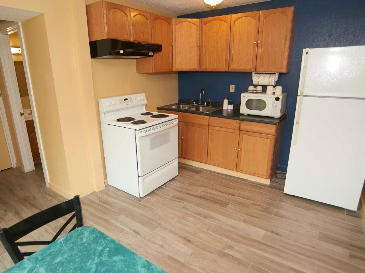 Swiss Chalets Village Inn North Conway Extérieur photo